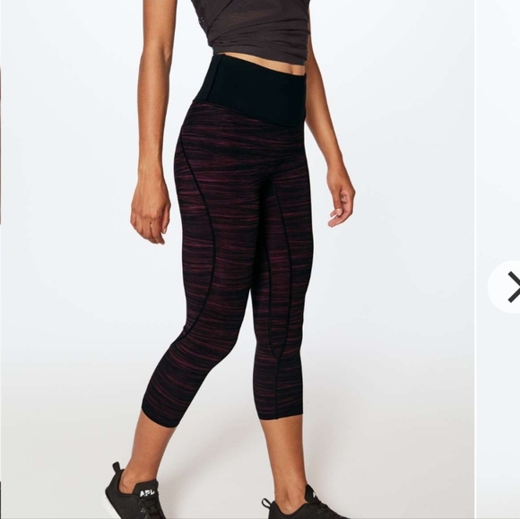 Lululemon Run The Day Crop 17" Size 4 Blush Berry /Black - Picture 2 of 11